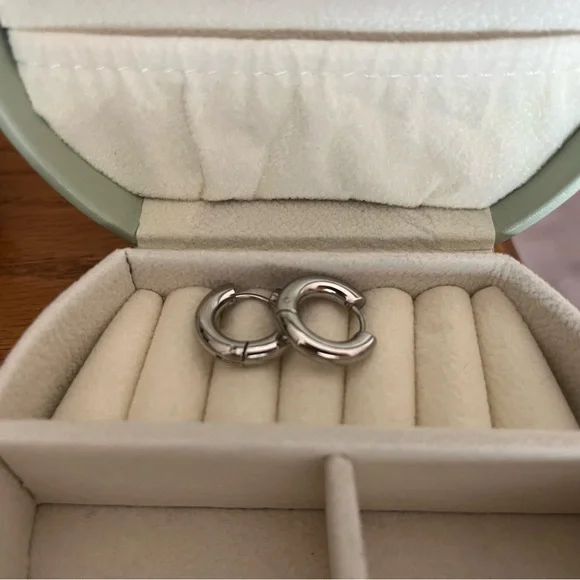 Oh Clementine Chunky Huggie Hoops - Picture 2 of 3